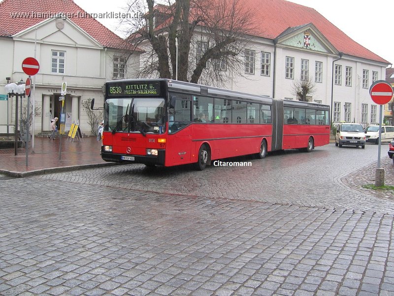 57-1-22 (ex VHH 9174),RMVB,CN.JPG